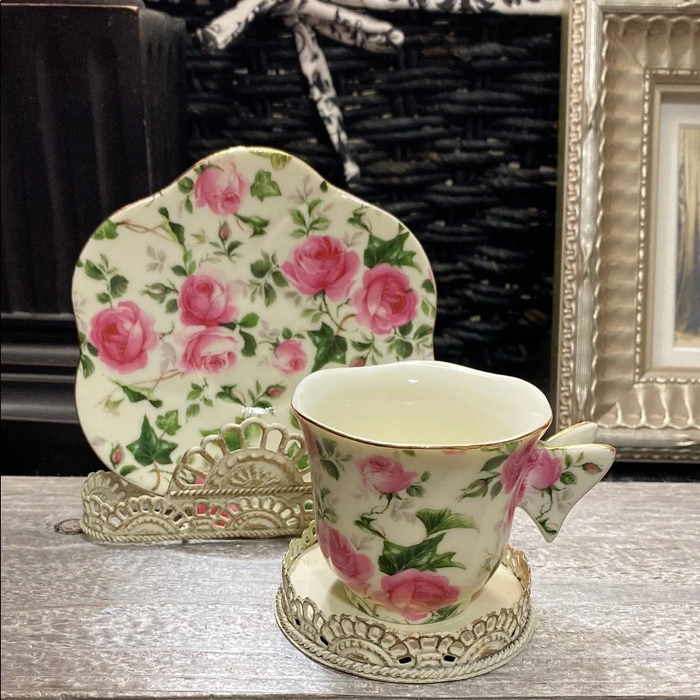 Vintage Chintz Floral Teacup, Saucer & Stand Set! - Picture 1 of 8